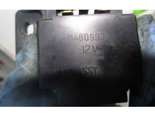 Блок предохранителей MA809932 Mitsubishi Montero