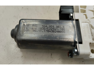 Передний двигатель механизма для подъема окон