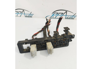 Блок предохранителей 1K1937503 Skoda Octavia Mk2 (1Z)