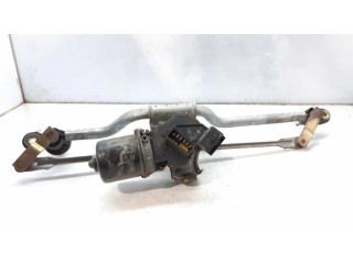 Двигатель стеклоочистителей