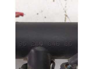 Магистральная трубка топлива Peugeot 607 - года