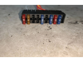 Блок предохранителей 4D0937501 Audi A6 S6 C6 4F