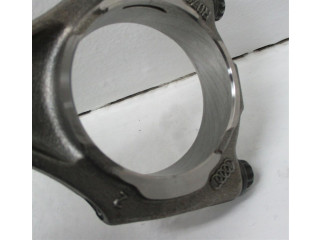 Píst 079107104CE Audi A8 S8 D5