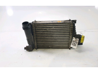 Интеркулер  144961381R, Y1-0409P   Renault Clio IV 