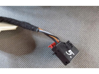 Зеркало электрическое        Skoda Karoq  2017 -  года   