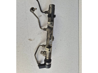 Топливная рампа 059130090J, F00R001823   Audi A6 S6 C6 4F  