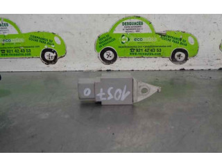 Блок предохранителей 9098004198   Lexus LS 500    