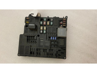 Блок предохранителей 31473570   Volvo XC90    