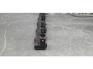 Топливная рампа    Renault Twingo II  