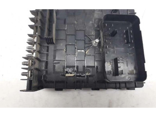 Pojistková skříňka 1K0937125A Volkswagen Caddy 2008