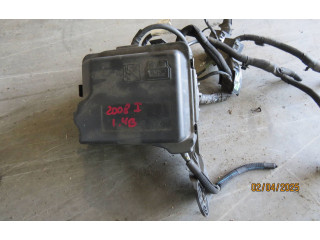 Блок предохранителей 9671924480 Peugeot 2008 I