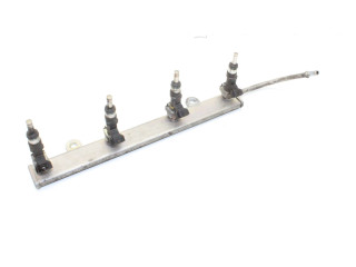 Топливная рампа 1465A412 Mitsubishi Outlander для двигателя Y61