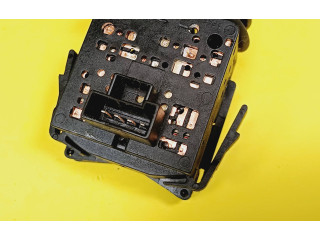 Ручка стеклоочистителей 09185413 Opel Meriva A