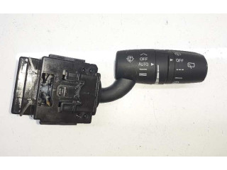 Ручка стеклоочистителей DA6B, 8D6E Mazda CX-3