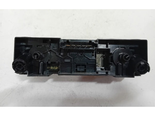 Блок управления климат-контролем    Skoda Fabia Mk3 (NJ)