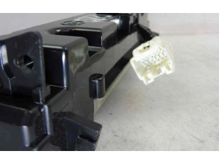 Дисплей Mazda 3 I