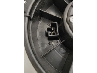 Вентилятор печки       Daihatsu Cuore