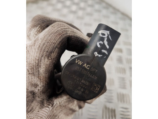 Vstřikovací lišta 057130764AM, 059130090CT   Audi Q7 4M    CVZA 