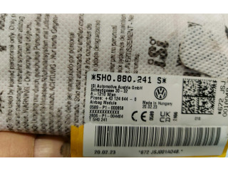 Подушка безопасности в сиденье 5H0880241S   Volkswagen Golf VIII