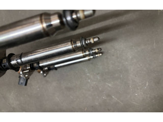 Топливная рампа A2740700995, 1413500754340   Mercedes-Benz C W205  