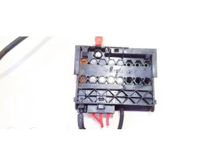 Блок предохранителей  1394252   Ford Fusion    