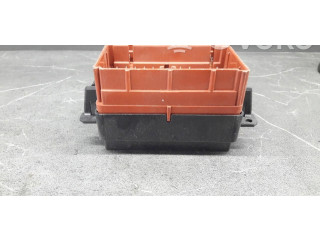   Pojistková skříňka 15322928   Chevrolet Venture 2000