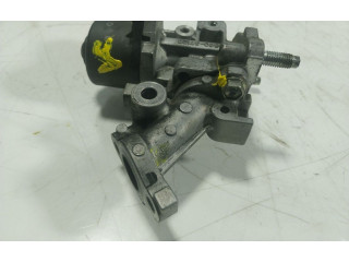 Vstřikovač 2562037120 Toyota Prius (XW30) 2ZR-FXE