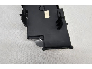 Блок управления 32300277   Volvo XC90