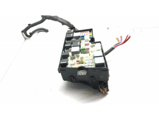 Блок предохранителей  AV6T14A142AB, 21184   Ford Focus    