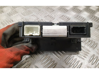 Дисплей    69199100   Volvo V50