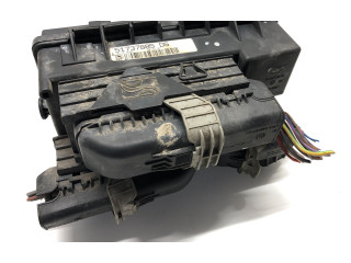 Блок предохранителей 51737885 Fiat Grande Punto