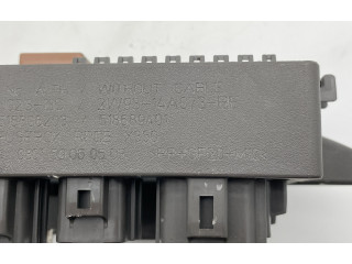 Блок предохранителей 2W9314A073BE, 2W9314A073BE Jaguar XJ X350