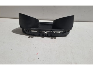 Přístrojová deska Maserati Levante 2019 5550102919, 670106463