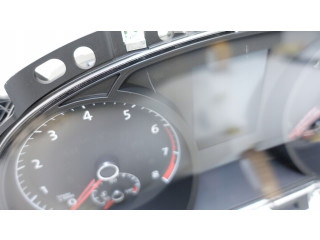Панель приборов 5G1920740D, 54480KM   Volkswagen Golf VII       