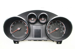 Панель приборов 13349519   Opel Meriva B       