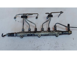 Топливная рампа 8658252, 001094   Volvo S80  