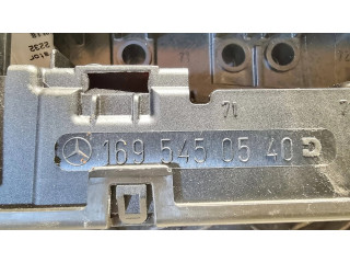 Pojistková skříňka 1695450540 Mercedes-Benz B W245 2008