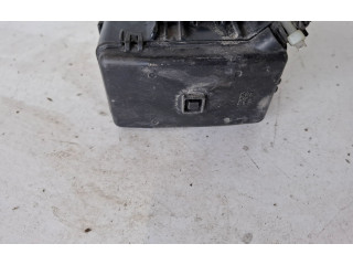 Pojistková skříňka 8266248190 Lexus RX 450H 2011