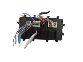 Блок предохранителей 0011173409100173 Infiniti Q50