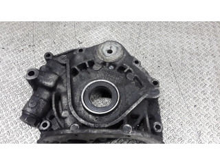 Масляный насос   074115109B  Audi A6 S6 C4 4A 2.5