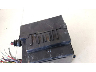 Блок предохранителей  823501100   Alfa Romeo GT    