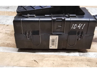 Блок предохранителей 71547483, BK2T14A175 Ford Transit Custom