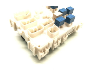 Pojistková skříňka AA0A-4880, AA0A061Y4 Suzuki Vitara (LY) 2019