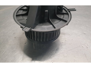 Вентилятор печки 1K1819015F Volkswagen Caddy