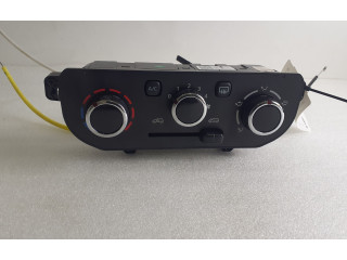 Блок управления климат-контролем WQT100C050, 275702920R   Dacia Spring