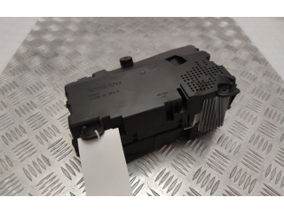 Дисплей    31665399, 27307030   Volvo XC90