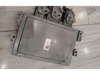 Блок управления двигателем Блок управления S120202116A Renault Clio III