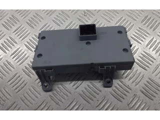 Блок предохранителей 51778013 Fiat Linea