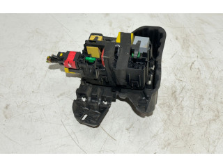 Блок предохранителей 9806192580   Peugeot 2008 I    