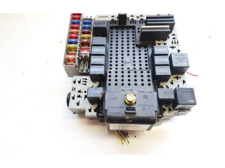 Блок предохранителей  08696040, 0945368   Volvo XC90    